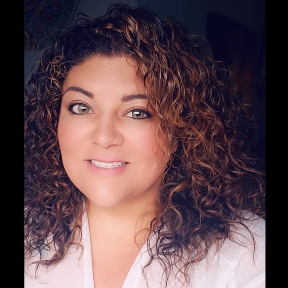 Meet your Posher, Misti